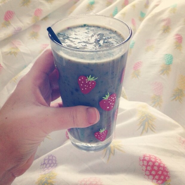 kale and banana smoothie