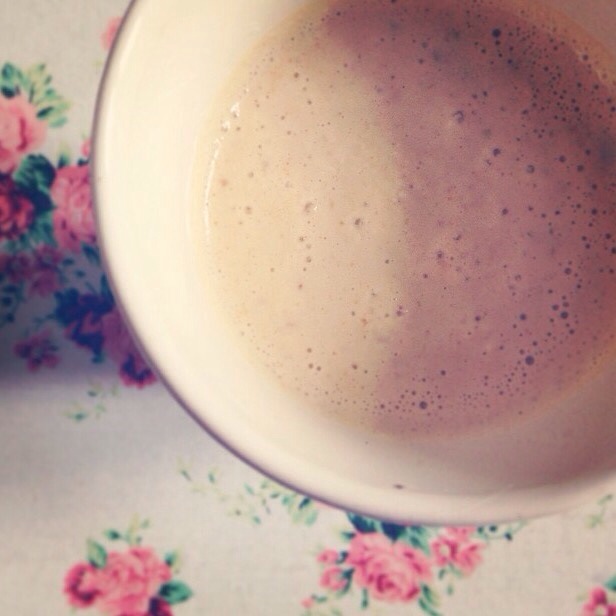 Apple and peanut butter smoothie