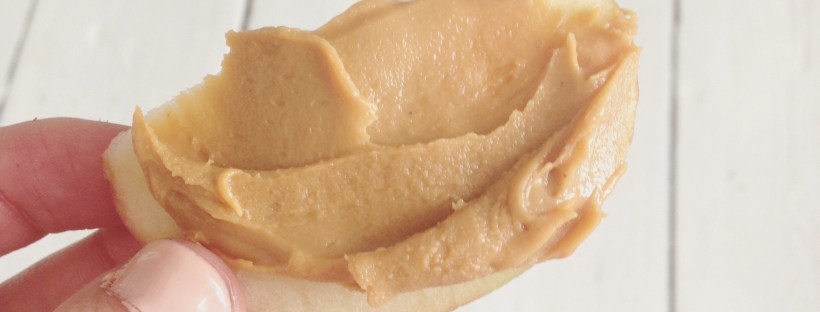 Apple and peanut butter bites