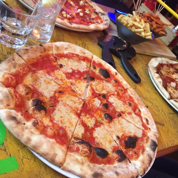 jess-roper-woods-pizza