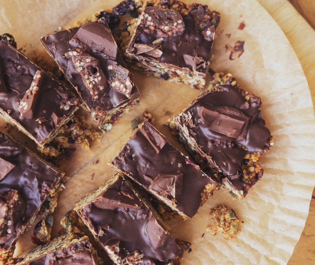 mono-chocolate-flapjack-1-opt